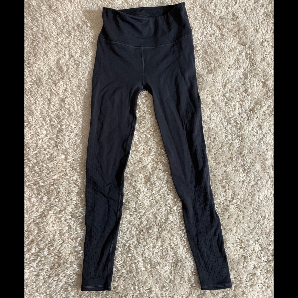 Lululemon reveal tight